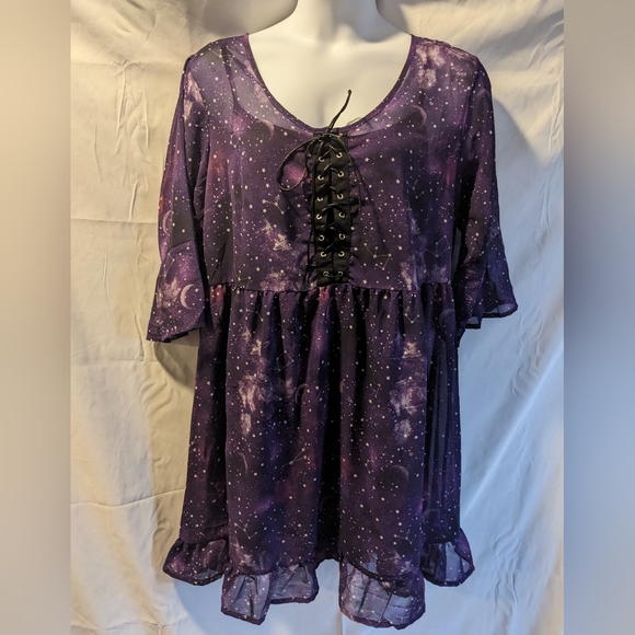 ⭐Purple Chiffon Galaxy Dress - Plus size 1X - NWOT Hot Topic Midnight H… - Picture 3 of 7